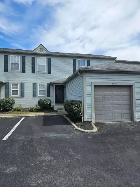 240 Macenroe Dr #71D, Blacklick, OH 43004