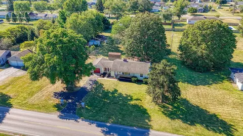 311 Tarlton Rd, Circleville, OH 43113 photo 32