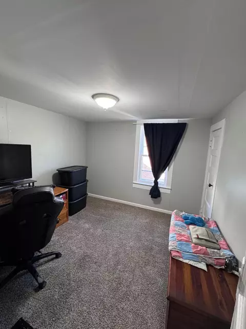 Bedroom - 284 Everett Ave, Newark, OH 43055 photo 7 of 10