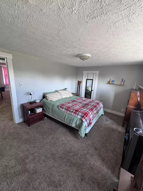 Bedroom - 284 Everett Ave, Newark, OH 43055 photo 9 of 10