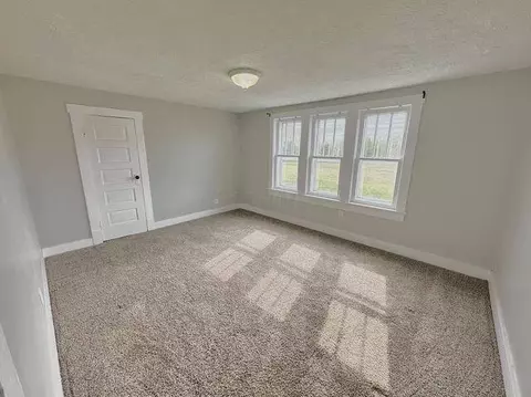 Bedroom - 284 Everett Ave, Newark, OH 43055 photo 3 of 10