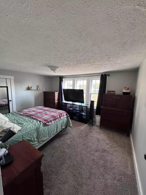 Bedroom - 284 Everett Ave, Newark, OH 43055 photo 8 of 10