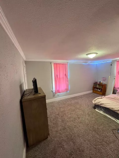 Bedroom - 284 Everett Ave, Newark, OH 43055 photo 6 of 10