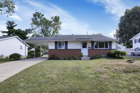 1439 Burnley Sq S, Columbus, OH 43229