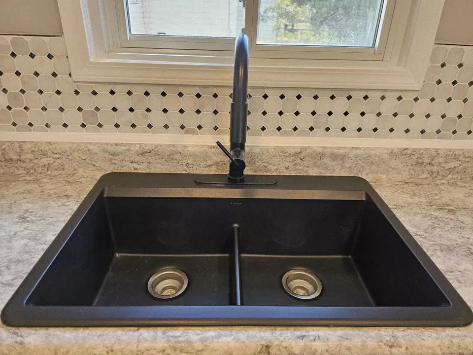 Kitchen - 321 Worley St, Washington Court House, OH 43160 photo 4 of 4