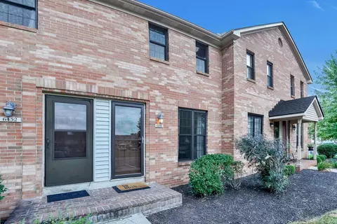 6450 Brookedge Ct, Dublin, OH 43017