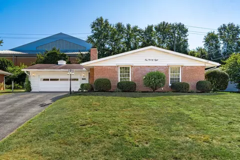 198 Sunset Dr, Westerville, OH 43081