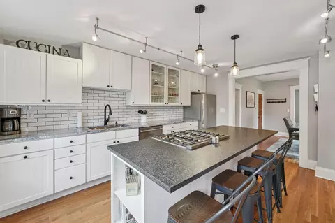 Kitchen - 162 E 2nd Ave, Columbus, OH 43201 photo 1 of 4