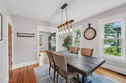 Dining - 162 E 2nd Ave, Columbus, OH 43201 photo 3 of 3
