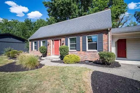 6682 Woodsedge Dr, Reynoldsburg, OH 43068