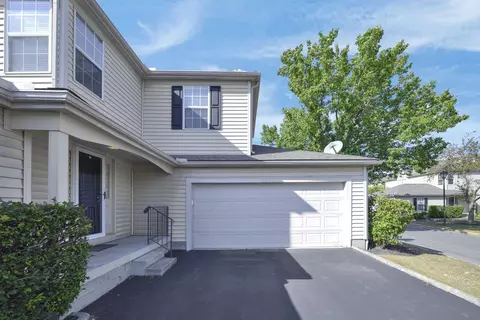 2550 Gardenia Dr #13D, Columbus, OH 43235