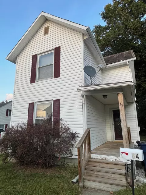 64 Bowers Ave, Newark, OH 43055