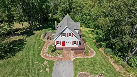 2085 George Rd, Zanesville, OH 43701