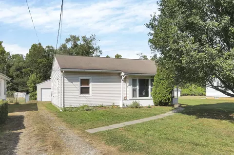 808 Walker St, Newark, OH 43055