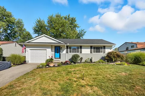 3805 Three Rivers Dr, Groveport, OH 43125