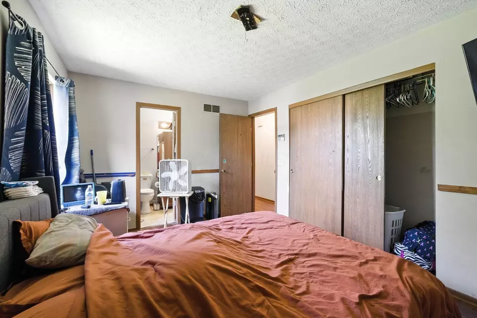 Bedroom - 3491 Headford Ct, Columbus, OH 43231 photo 1 of 6