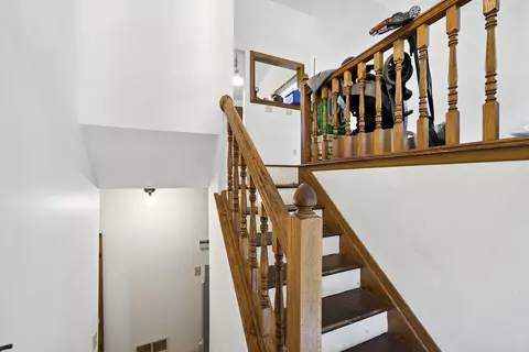 Entry Way - 3491 Headford Ct, Columbus, OH 43231 photo 1 of 4