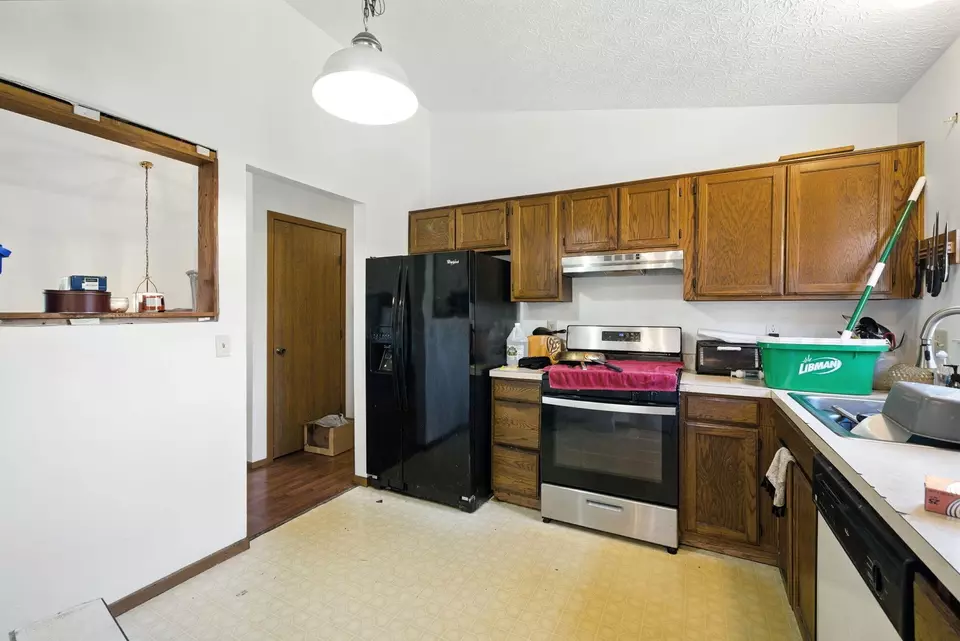 Kitchen - 3491 Headford Ct, Columbus, OH 43231 photo 1 of 3