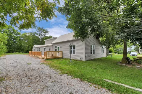 85 Middle St NE, London, OH 43140