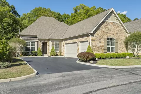 7195 Slate Bend Dr, Delaware, OH 43015