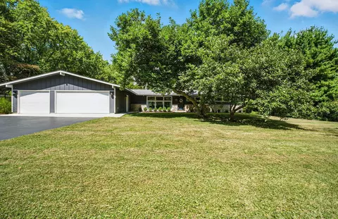 3216 Polley Rd, Columbus, OH 43221