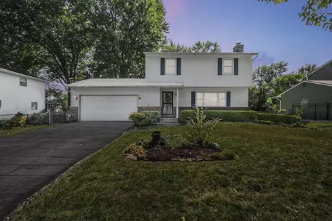 607 Mccutcheon Rd, Columbus, OH 43230