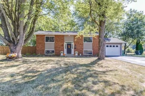 704 Grove St, Marysville, OH 43040