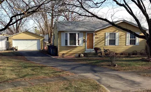 600 Oak Gale Ln, Columbus, OH 43228