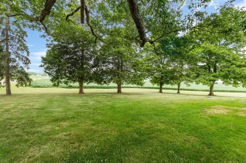 Exterior - 9900 Windfall Rd, La Rue, OH 43332 photo 9 of 9