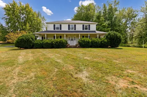 15330 Olive Green Rd, Centerburg, OH 43011