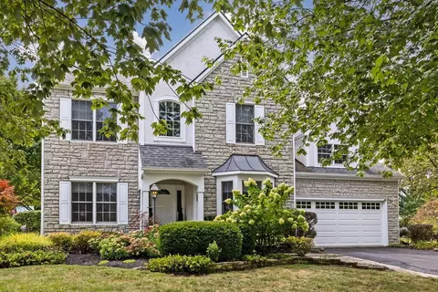 2423 Steward Ct, Galena, OH 43021
