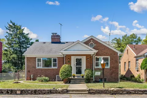 121 N Terrace Ave, Columbus, OH 43204