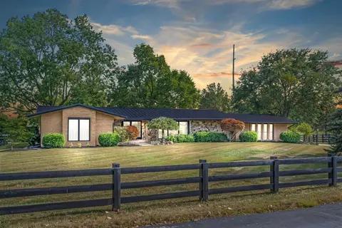 1575 Kingwood Cir, Marion, OH 43302