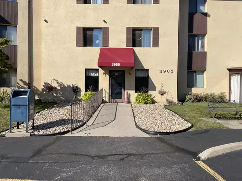 3965 Karl Rd UNIT 110, Columbus, OH 43224