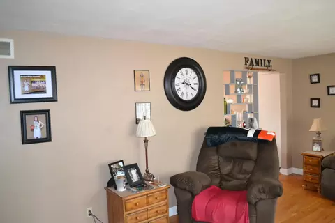 1835 Sierra Ave, Springfield, OH 45503 photo 6