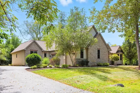 8312 Steitz Rd, Powell, OH 43065