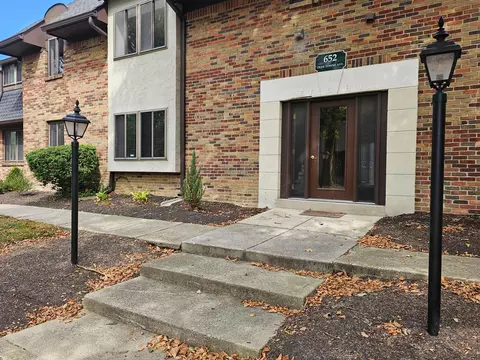 652 Olde Towne Ave #9-652E, Columbus, OH 43214