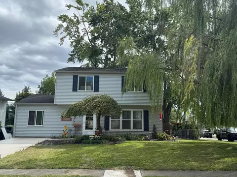 4381 Paxton Dr S, Hilliard, OH 43026