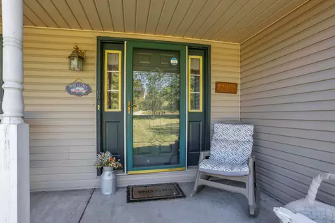 Entry Way - 6335 Cimarron Rd, Mount Perry, OH 43760 photo 1 of 4