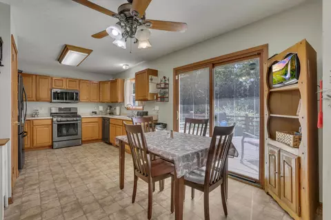 Kitchen - 6335 Cimarron Rd, Mount Perry, OH 43760 photo 5 of 5