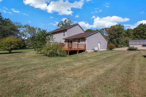 Exterior - 6335 Cimarron Rd, Mount Perry, OH 43760 photo 15 of 18
