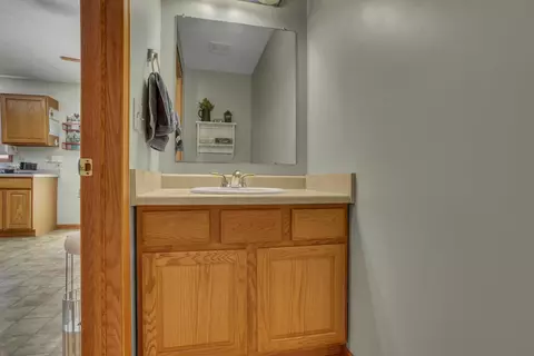 Entry Way - 6335 Cimarron Rd, Mount Perry, OH 43760 photo 3 of 4