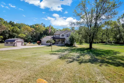 Exterior - 6335 Cimarron Rd, Mount Perry, OH 43760 photo 7 of 18
