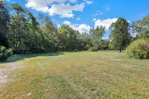 Exterior - 6335 Cimarron Rd, Mount Perry, OH 43760 photo 13 of 18