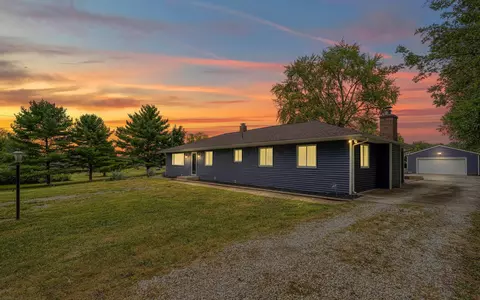7474 Groveport Rd, Groveport, OH 43125