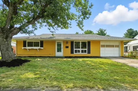 115 W Auburn Ave, Springfield, OH 45506