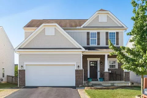 6371 Oak Trail Dr, Galloway, OH 43119