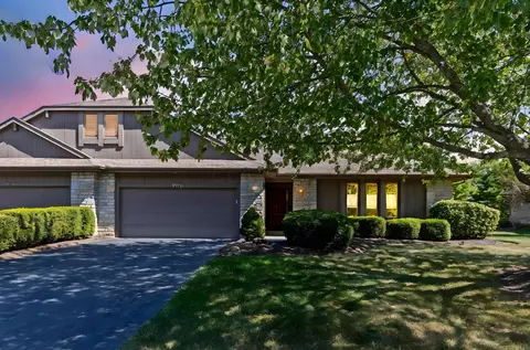 9170 Muirkirk Dr, Dublin, OH 43017