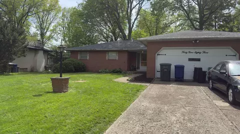 4983 Almont Dr, Columbus, OH 43229