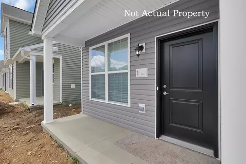 1952 Jamesburg St, Newark, OH 43055